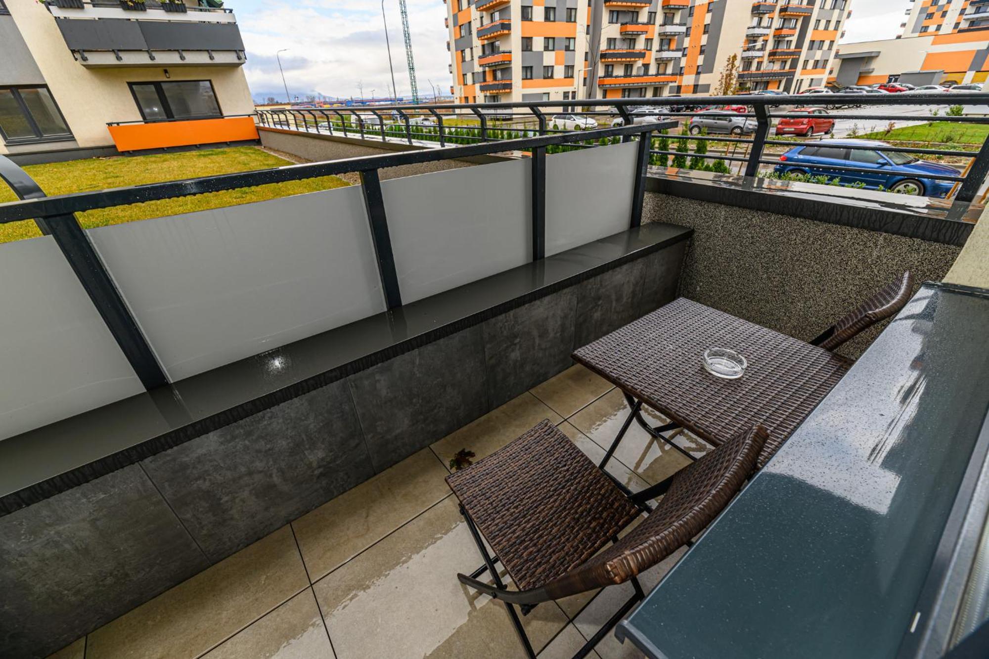 Grandis Residence Luxury Apartment Brasov Luaran gambar